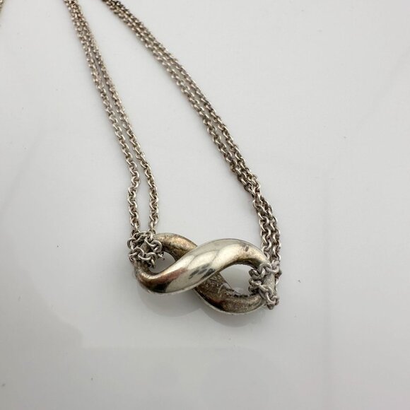 Tiffany & Co Thick Infinity Double Chain Pendant and Necklace in Sterling SIlver - Picture 6 of 10